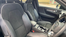 Volvo Xc40 2.0 B4P R DESIGN 5dr Auto Petrol Estate